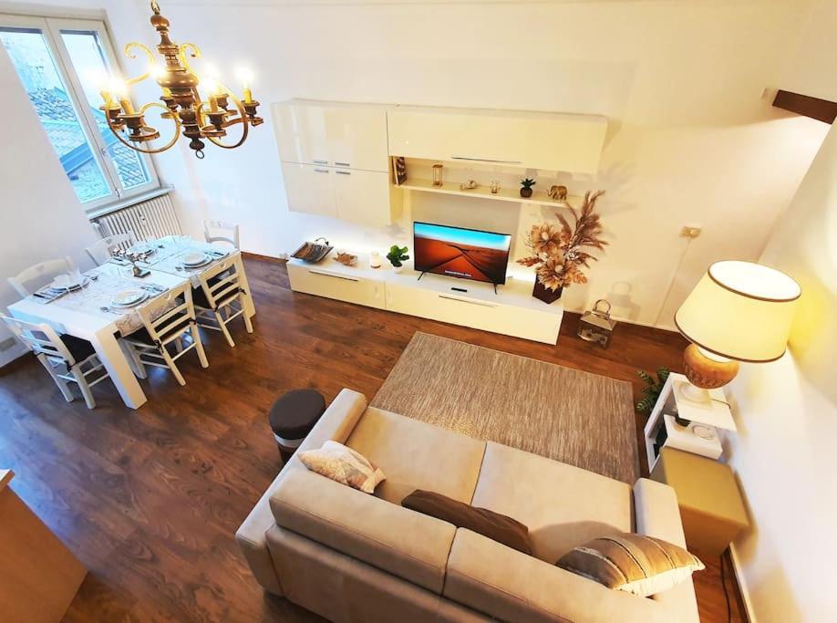 King Como Lake Center 9 Posti Letto- Grande Terrazza - 2 Bagni Privati المظهر الخارجي الصورة